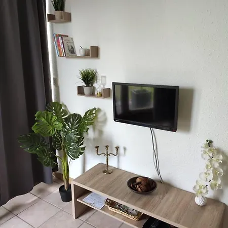 Le Paraids Blanc Studio With Terrace In Apartman Gérardmer