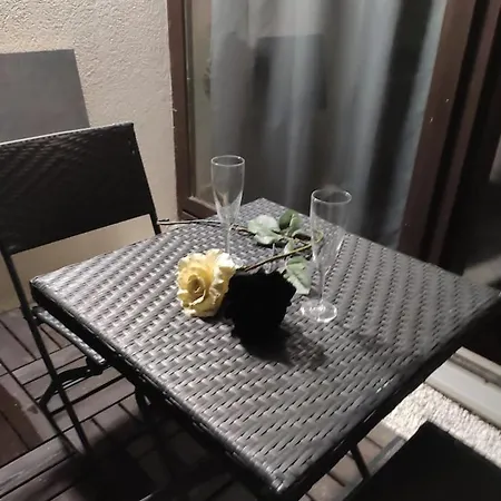 Apartman Le Paraids Blanc Studio With Terrace In